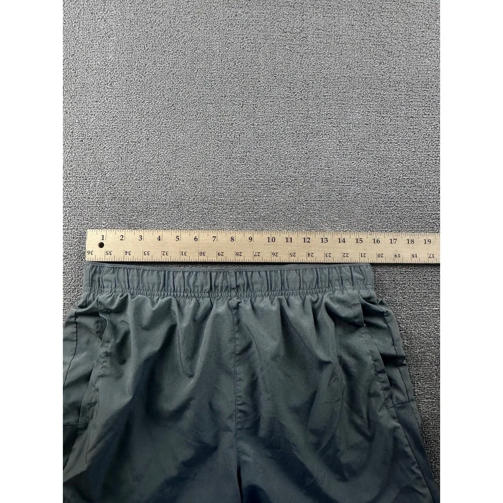 Nike shorts gray